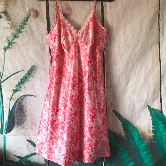 Adonna matching nightgown and robe set satin med